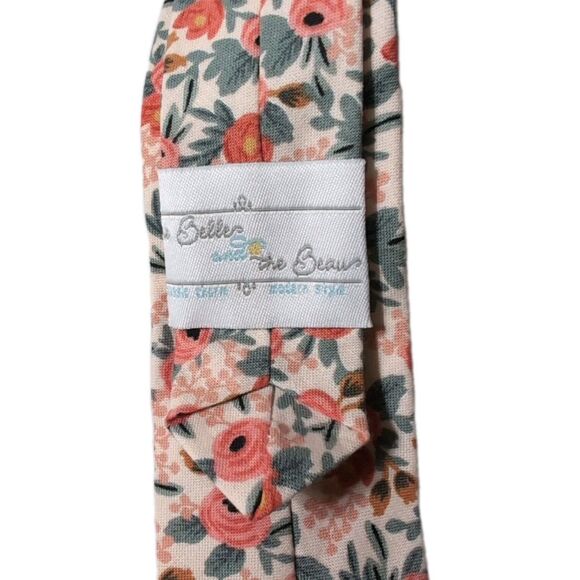 The Belle and The Beau-  2T Kids Tie | Rosa in Peach Color - Picture 2 of 4